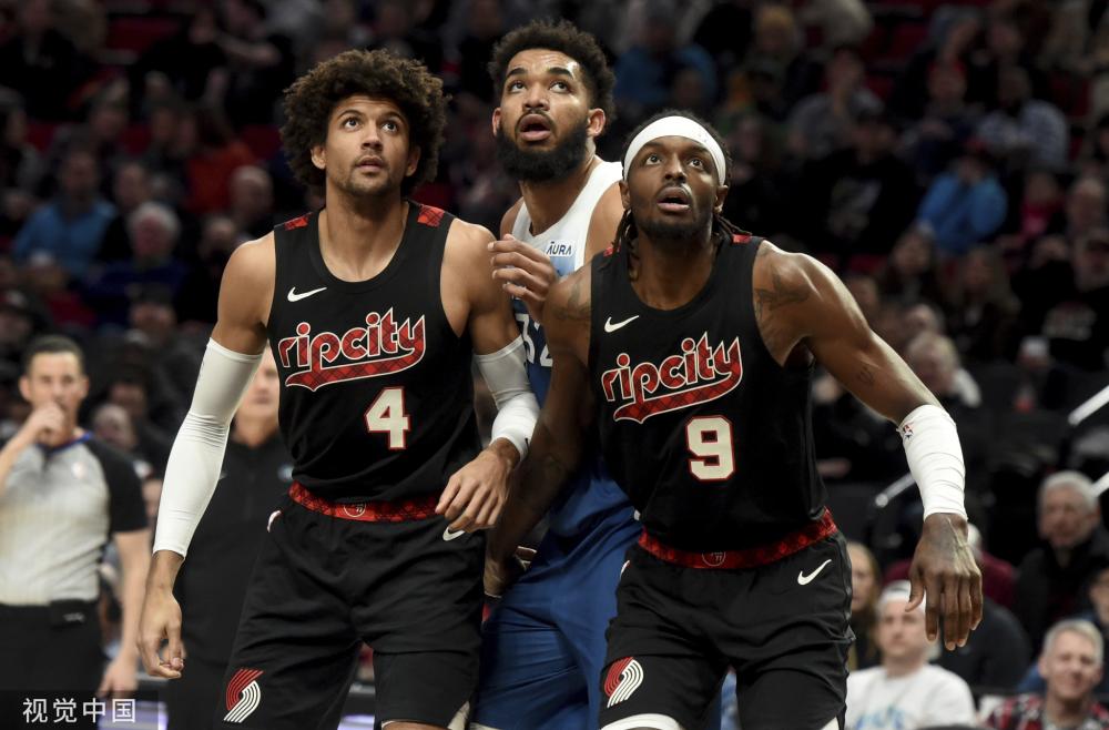 巧妙地避开 巧妙地避开