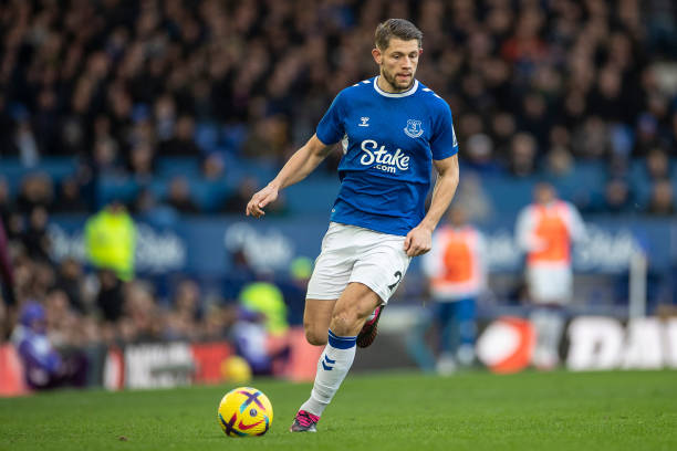 戏剧性的比 戏剧性的比