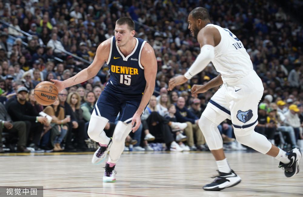 作和媒体引 作和媒体引