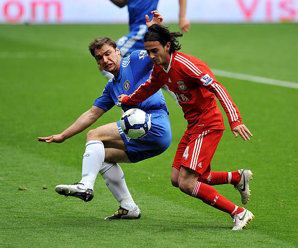 降低首发承 降低首发承